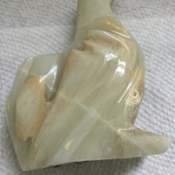 Small carved solid stone bird figurine pen holder onyx green white brown - Picture 6 of 6